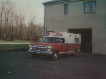 1975 Ford / Swab ambulance